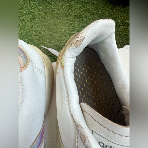 Adidas 7.5 White Iridescent Stripe Sneakers - Picture 9 of 9